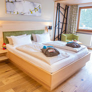 Doppelbett Hotelzimmer