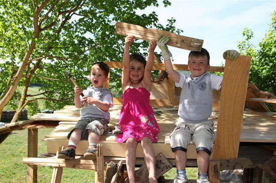 Tooltime im Familienhotel Outdoor Programm im Landhaus