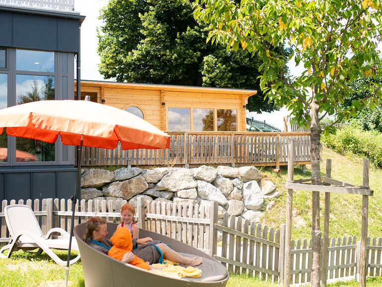 Blcik auf die Außensauna